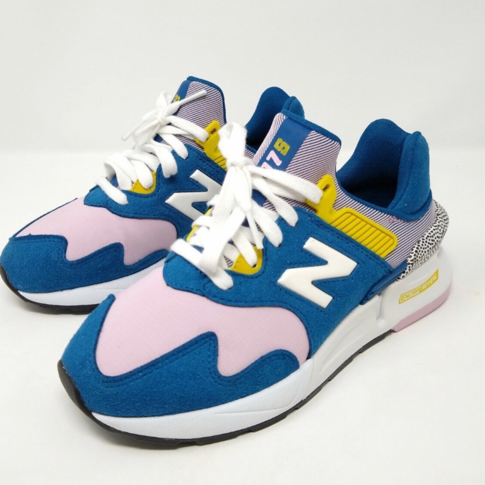 New Balance Women's 997 WS997JCE Blue with Oxygen Pink - SZ 9.5